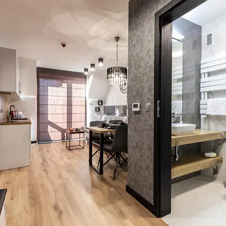 Tatra & Aparthotel 4*