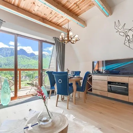 Tatra & 4*