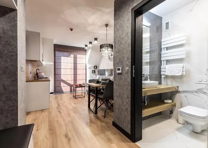 Tatra & Aparthotel 4*